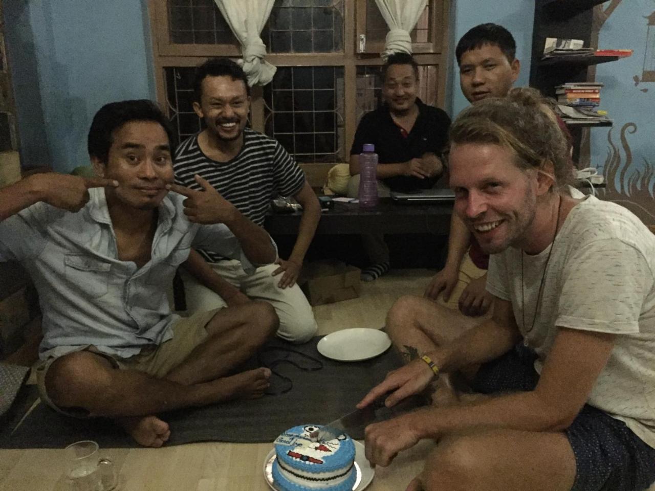 Nepalaya Eco Hostel Pokhara Luaran gambar